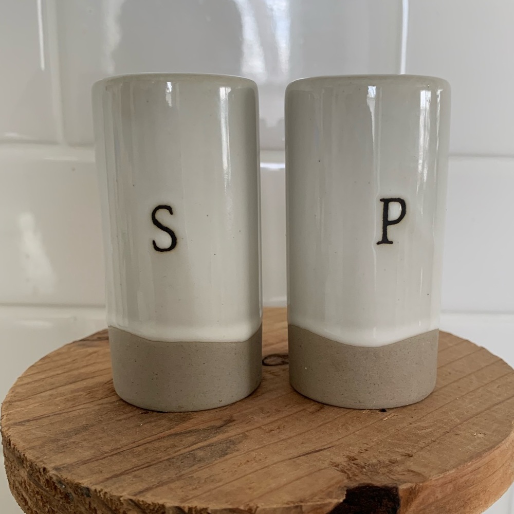 Hearth Hand Magnolia Stoneware Salt & Pepper Shaker